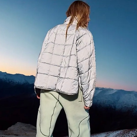 Free People M Pippa Packable Quilted Puffer Silver Jacket great pre owned cond - Picture 11 of 14